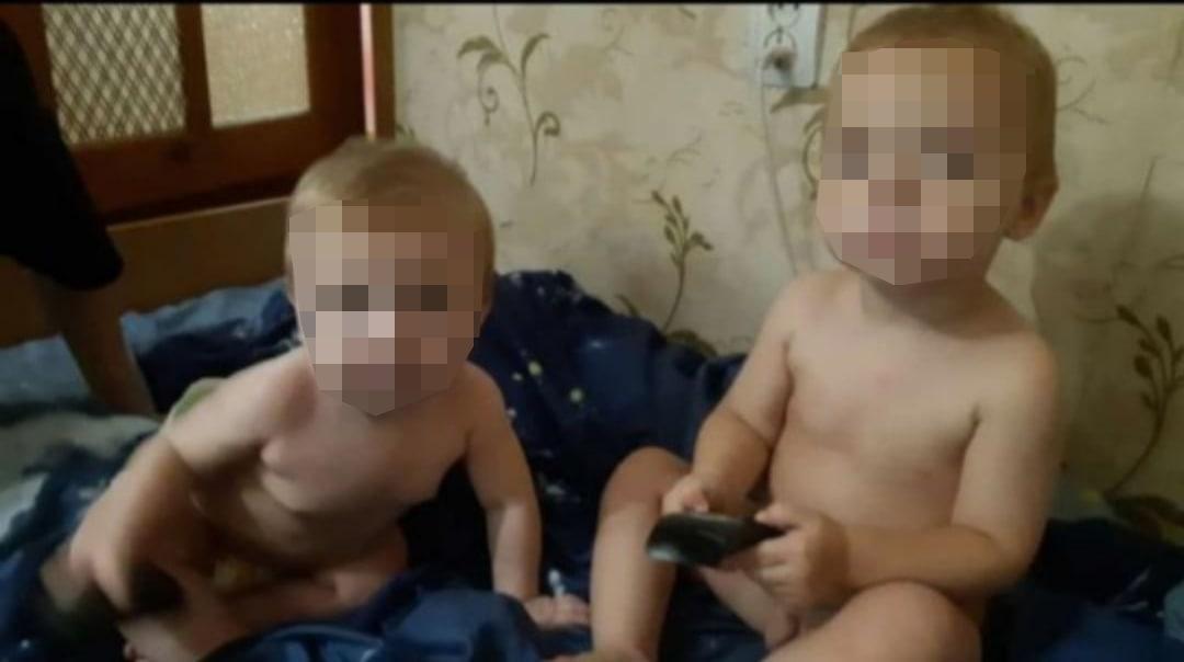Фото В Новосибирске мать задохнувшихся на пожаре детей отпустили домой из зала суда - текстовый онлайн 8